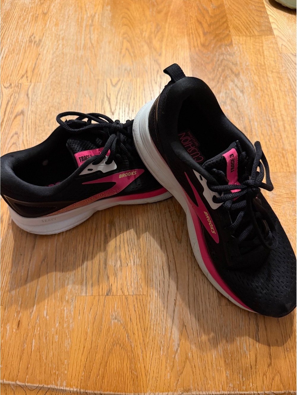 Brooks Trace shoe